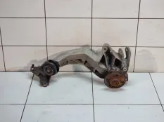 Кулак задний правый Mini Coupe R56 2011