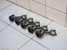 Поршни с шатунами (Комплект) Volvo XC60 D5244T12