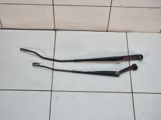 Поводок стеклоочистителя Лада Гранта СЕДАН 11186