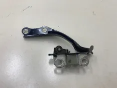 Петля капота правая Toyota Camry XV70