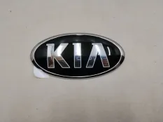 Эмблема на решетку радиатора Kia Cerato 3 YD