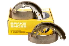 колодки тормозные барабанные! Toyota Dina, Mitsubishi Center 4.0D/5.2D 06> ZENTPARTS арт. Z06891