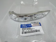 Повторитель поворота HYUNDAI ix35 (10-) левый (в зеркало) OE Hyundai-KIA арт. 87614-2S200