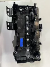 Крышка клапанная VOLVO XC90 OE VOLVO арт. 32213460