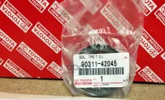 САЛЬНИК КОЛЕНВАЛА ПЕРЕДНИЙ TOYOTA арт. 9031142045