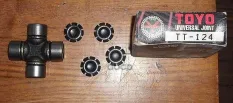 Крестовина кардана вала RX 330/350 03- TOYO арт. 'TT124