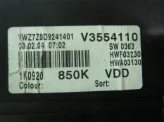 Панель приборов Volkswagen Golf V 2004