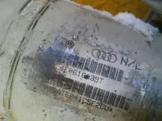 Амортизатор передний Audi A8 D3 2006