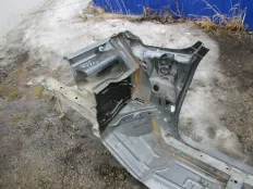 Лонжерон передний правый Mitsubishi Colt Z3 2006