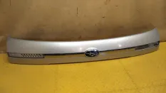 Накладка двери багажника Subaru Legacy outback B13