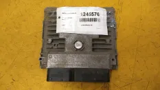 Блок управления двигателем Volkswagen Caddy 2010