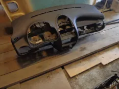 Торпедо Peugeot 206 2004