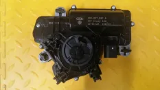 Доводчик двери Volkswagen Passat B8