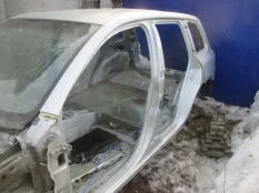 Панель задняя Volkswagen Touareg 2006