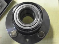 Ступица задняя Mitsubishi Lancer CB