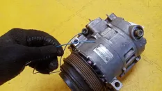 Компрессор системы кондиционирования Mercedes-Benz