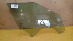Стекло двери передней правой Land Rover Range