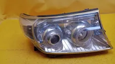 Фара правая Toyota Land cruiser 200