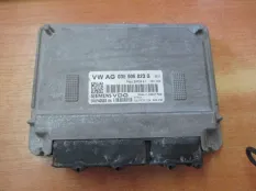 Блок управления двигателем Skoda Fabia