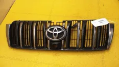 Решетка радиатора Toyota Land cruiser 150