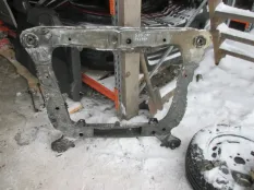 Балка подмоторная (подрамник) Volvo S80 2000