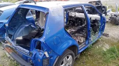 Крыло заднее правое Volkswagen Golf IV