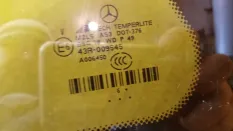 Стекло кузовное глухое левое Mercedes-Benz