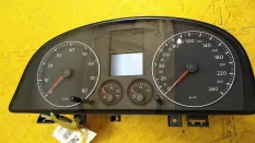Панель приборов Volkswagen Touran