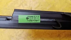 Накладка стекла переднего правого (бархотка) Skoda