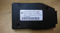 Блок электронный Volkswagen Touareg 2006