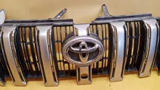 Решетка радиатора Toyota Land cruiser 150