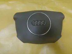 Подушка безопасности в рулевое колесо Audi A6 C5
