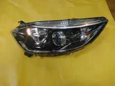 Фара левая Renault Kaptur