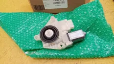 Моторчик стеклоподъемника Skoda Rapid 2020