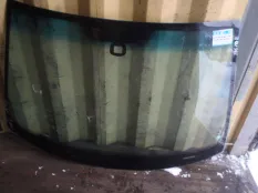 Стекло лобовое (ветровое) Volkswagen Golf V