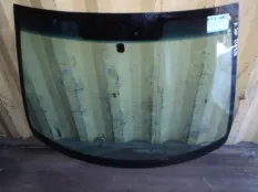 Стекло лобовое (ветровое) Peugeot 207