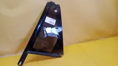 Стекло двери задней левой (форточка) Land Rover