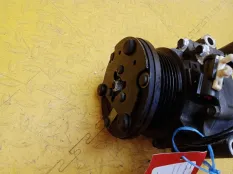 Компрессор системы кондиционирования Ford Fiesta