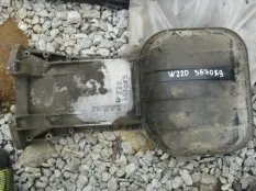 Поддон масляный двигателя Mercedes-Benz E-klasse