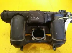 Коллектор впускной BMW 5-серия E60 2006