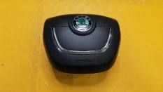 Подушка безопасности в рулевое колесо (крышка)