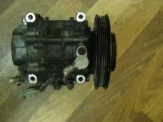 Компрессор системы кондиционирования Toyota Carina