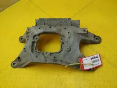 Траверса Audi A4 B8