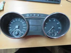 Панель приборов Mercedes-Benz R-klasse W251 2006