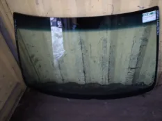 Стекло лобовое (ветровое) Lexus RX 300