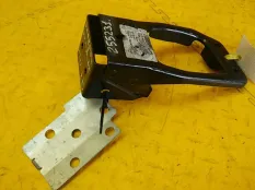 Кронштейн усилителя переднего бампера Audi Q7 4L