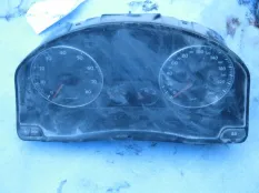 Панель приборов Volkswagen Jetta 2008