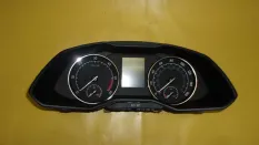 Панель приборов Skoda Superb