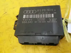 Блок управления парктроником Audi A6 C6 2007