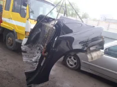Крыло заднее правое BMW 7-серия E65 2003